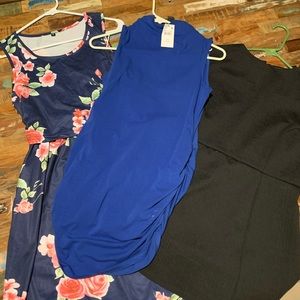 1 item. Black dress, NWOT.